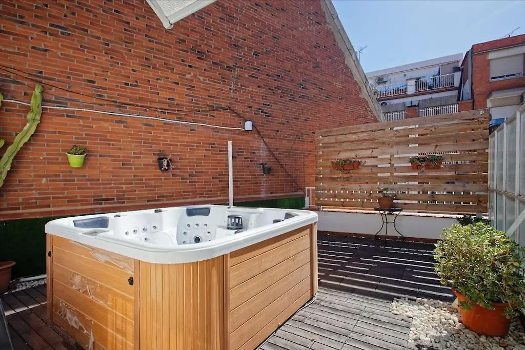 Villa Fantastic House With Jacuzzi à Barcelone 0*,